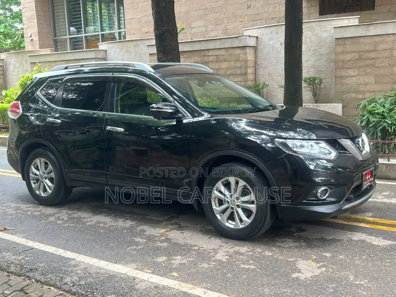 Nissan X-Trail 2.0 Petrol AWD 2014 Black