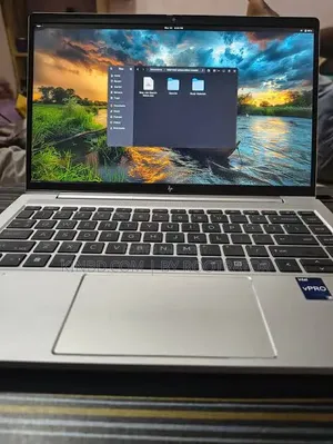 Laptop HP EliteBook 640 G9 8GB Intel Core I5 SSD 256GB