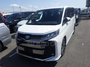 Toyota Noah 2023 Pearl