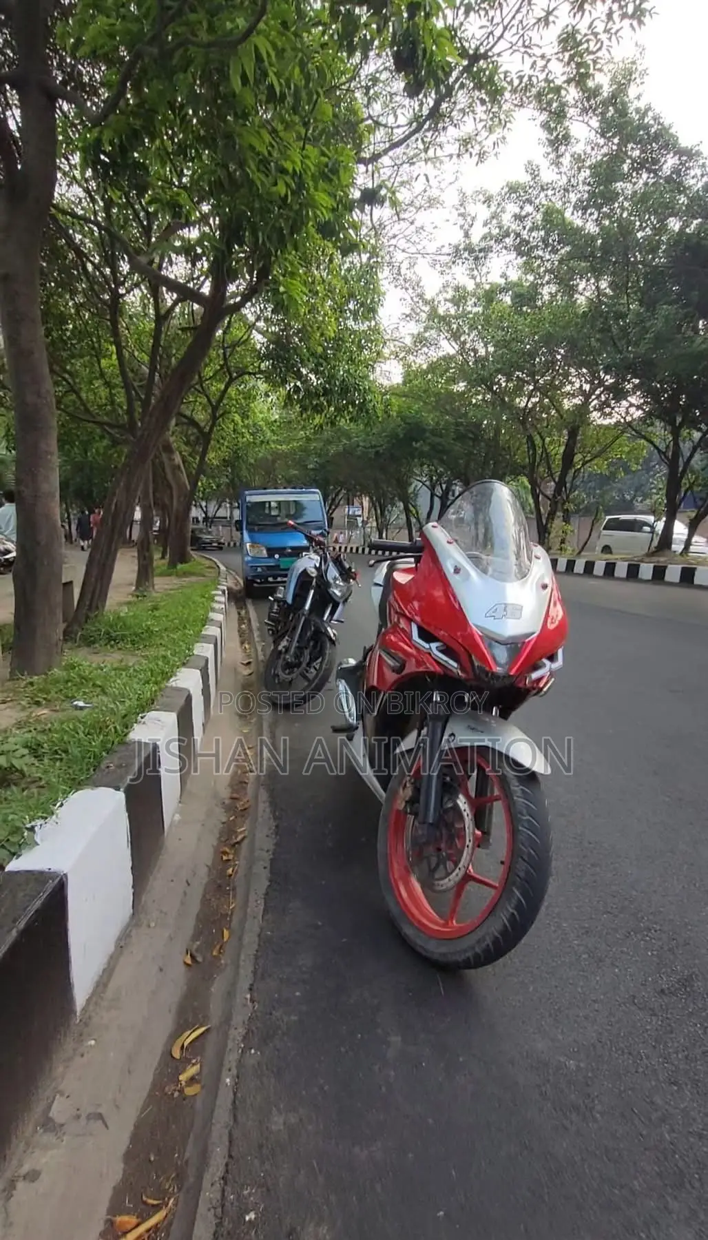 সুজুকি জিক্সার এসএফ ২০১৭ লাল