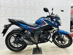 Honda Hornet 2019 Blue