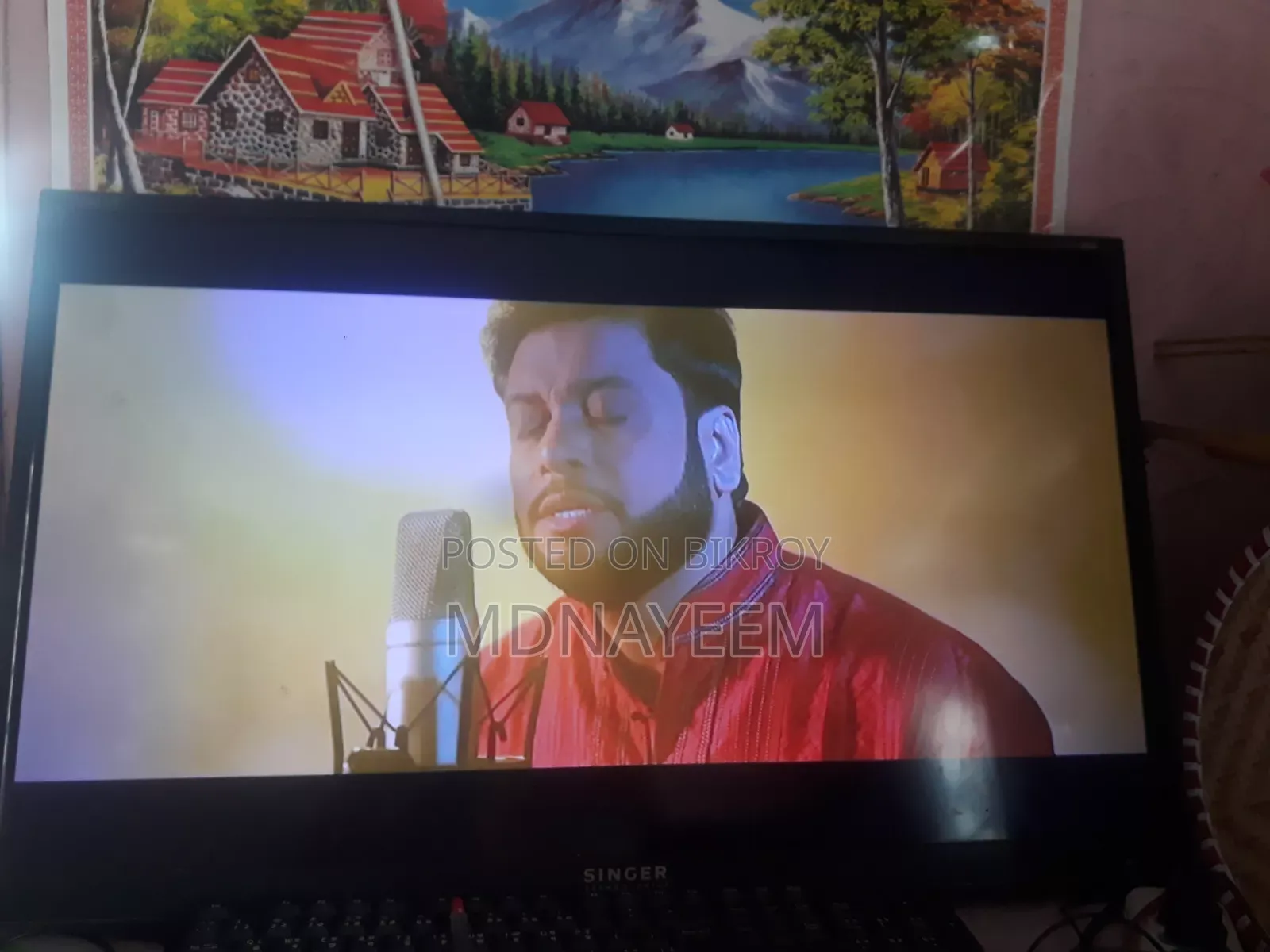 সিঙ্গার টাইটানেক্স