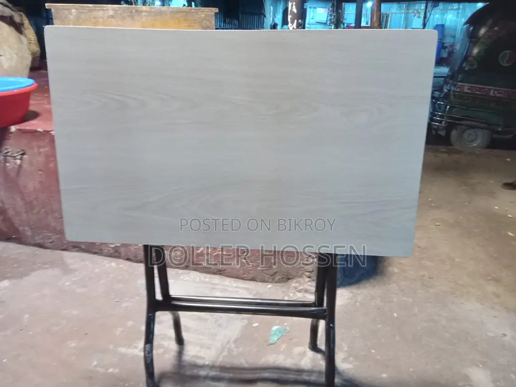 Folding Table
