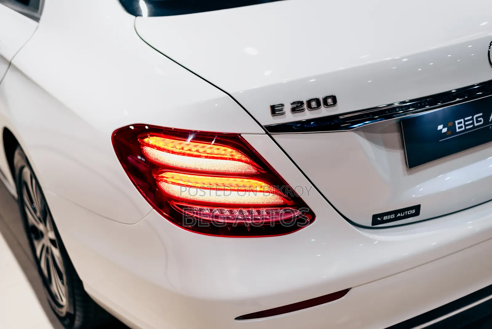 Mercedes-Benz E200 2016 White