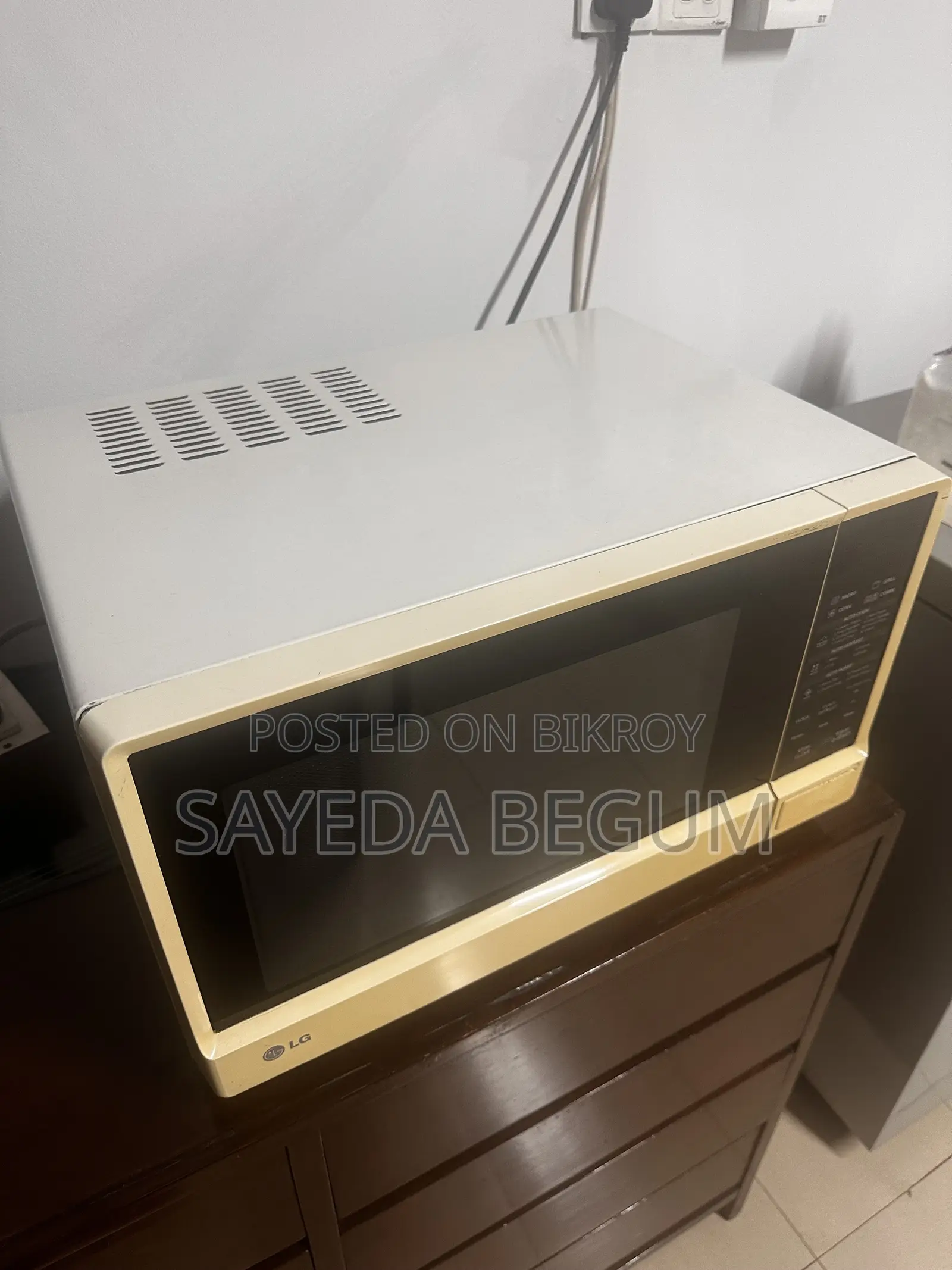 Microwave Oven