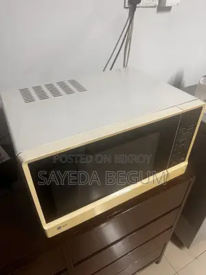 Microwave Oven