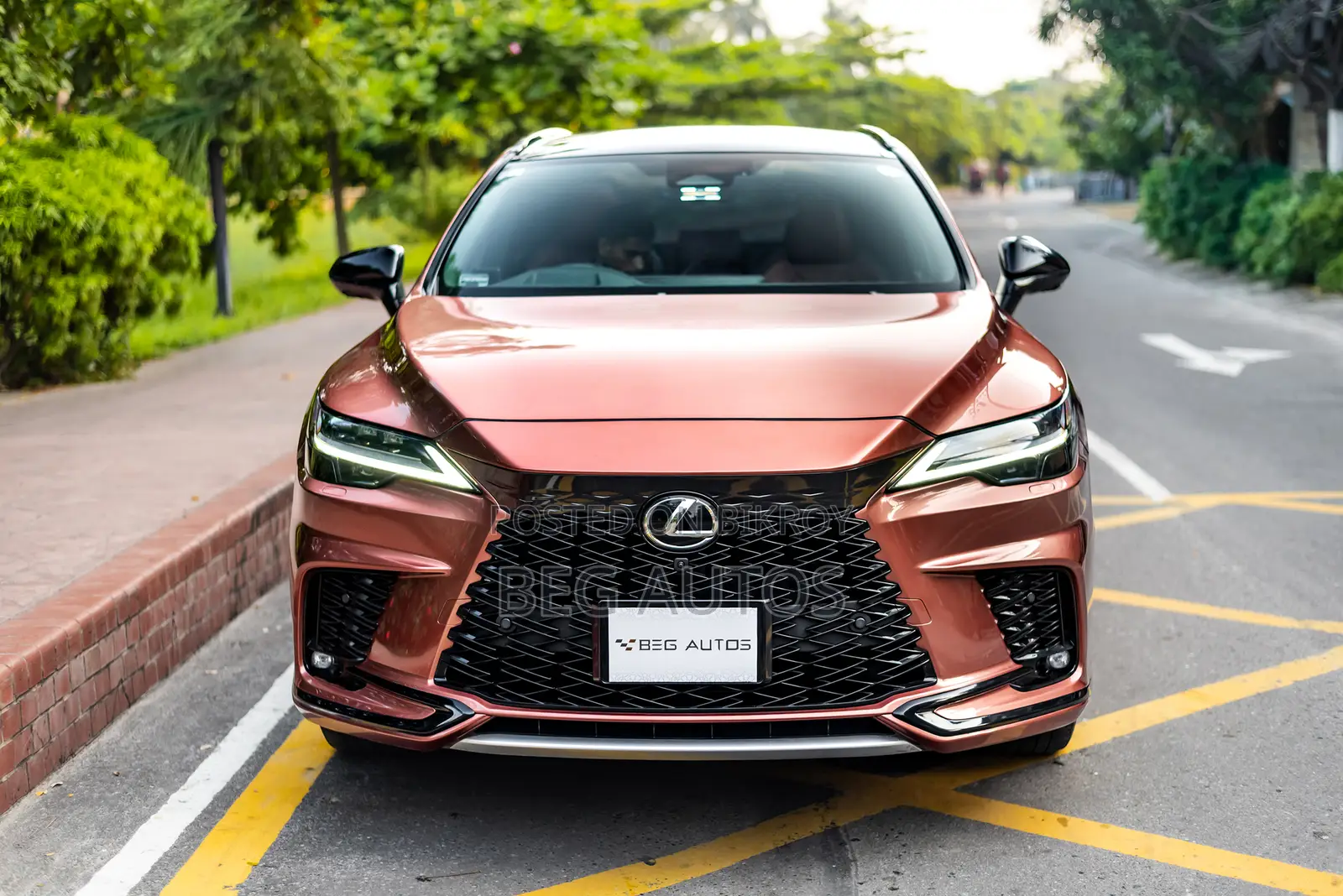 Lexus RX 500h F SPORT Performance AWD 2023 Orange