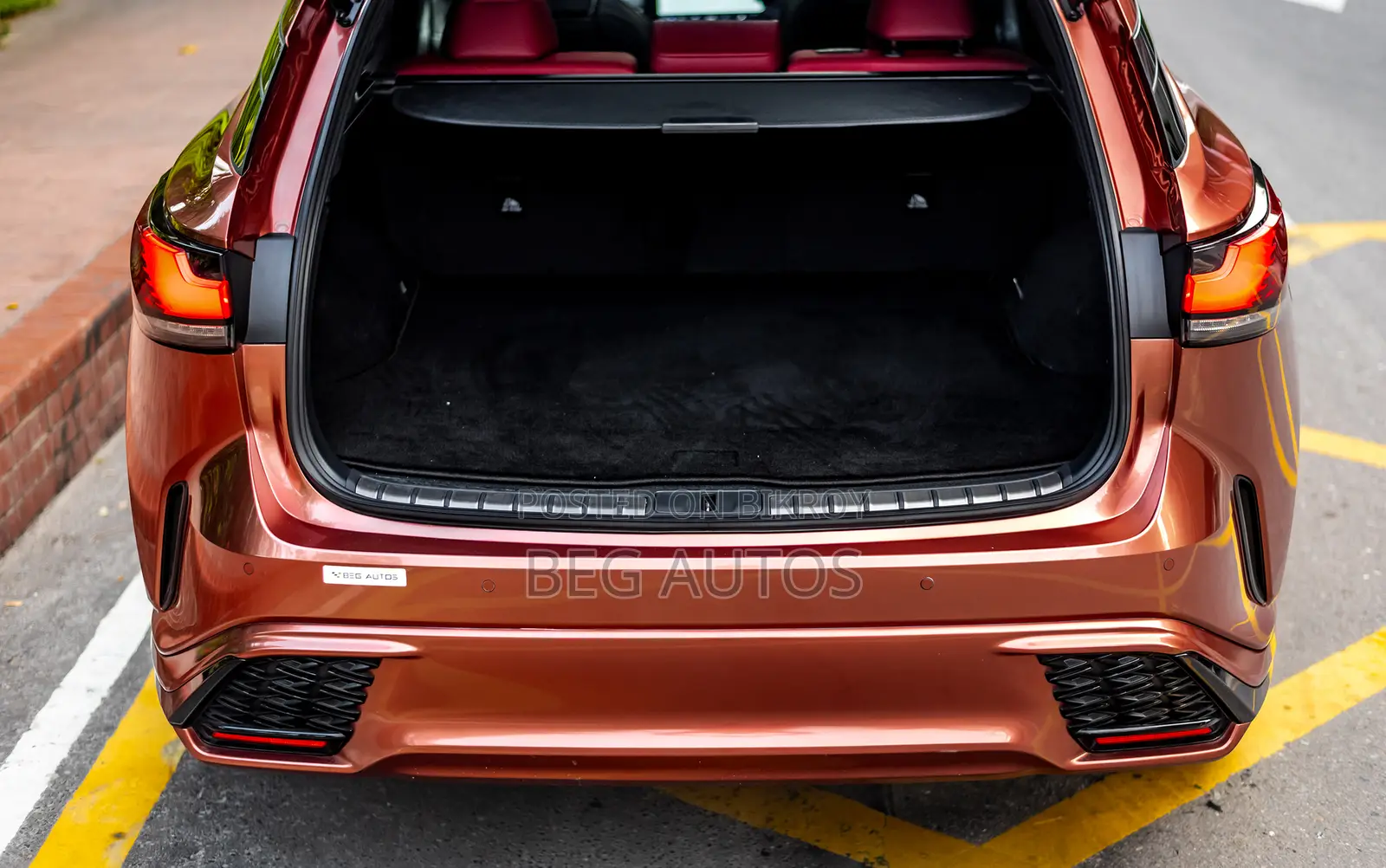 Lexus RX 500h F SPORT Performance AWD 2023 Orange