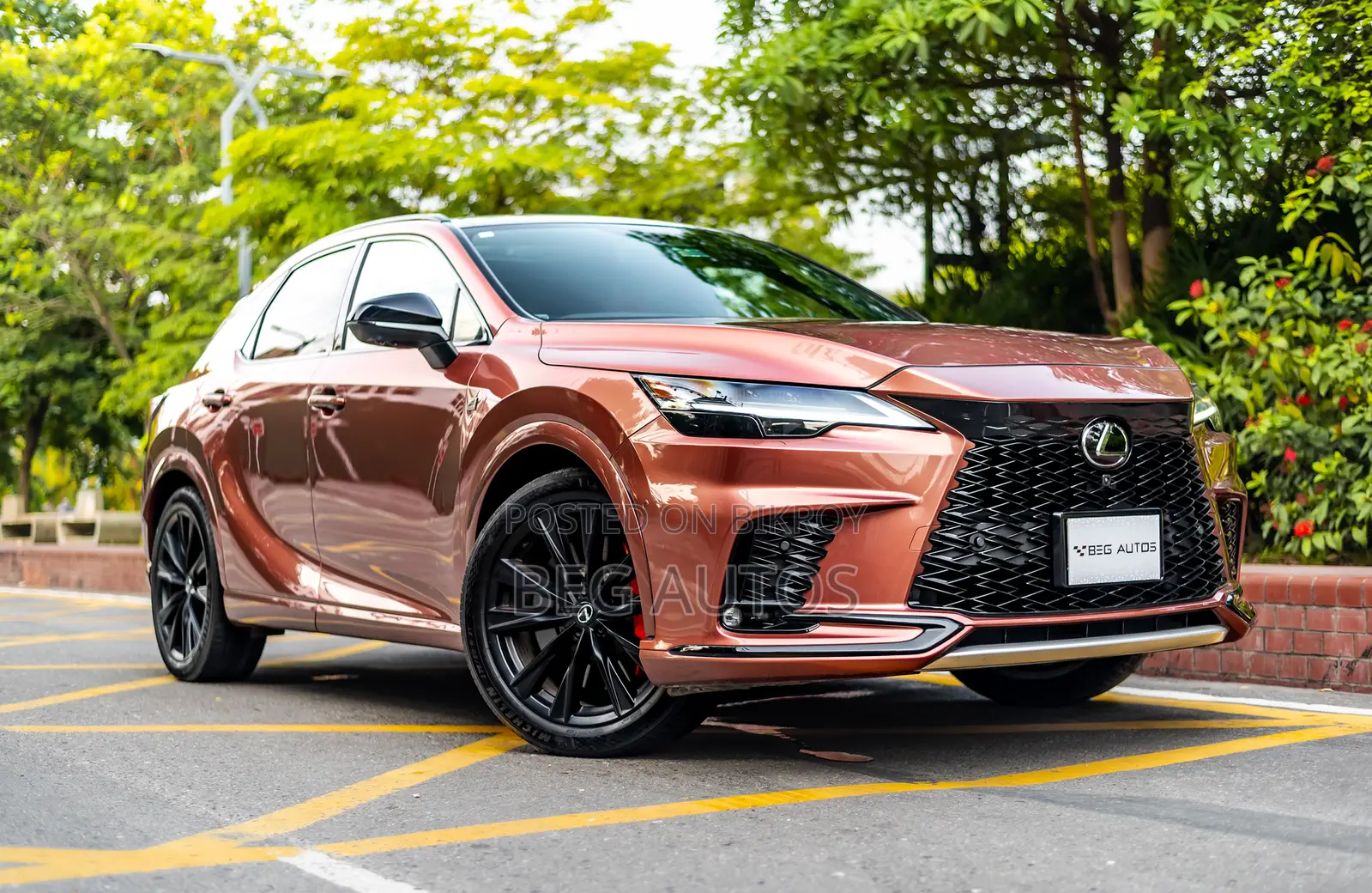 Lexus RX 500h F SPORT Performance AWD 2023 Orange