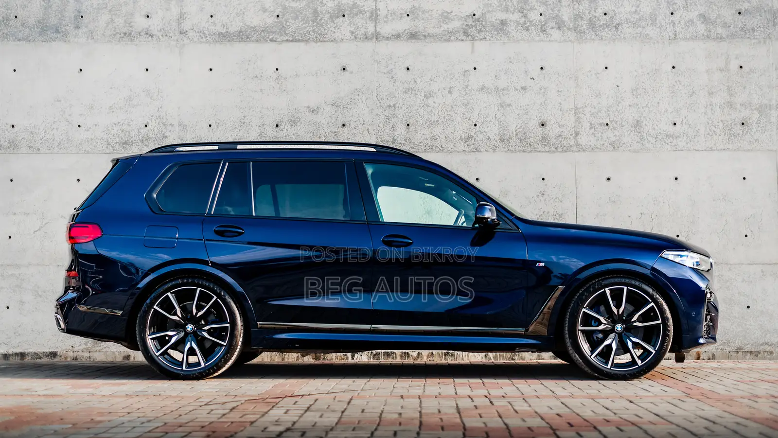BMW X7 xDrive40i 2022 Blue