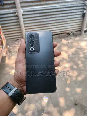 নতুন অপো এ৩ প্রো ৫জি ১২৮ জিবি পার্পল