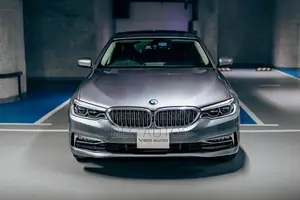 BMW 520i 2018 Gray