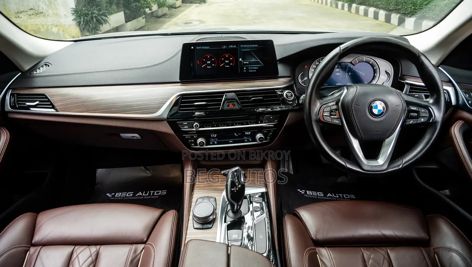 BMW 520i 2018 Gray