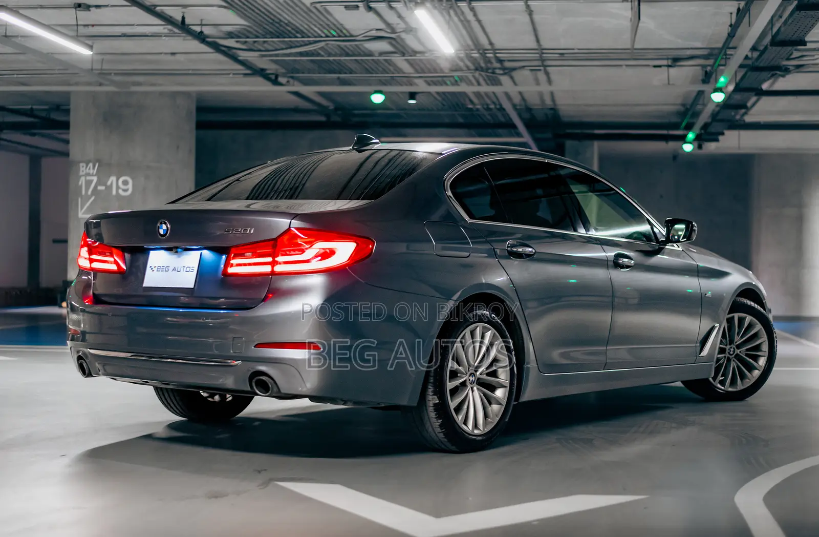 BMW 520i 2018 Gray