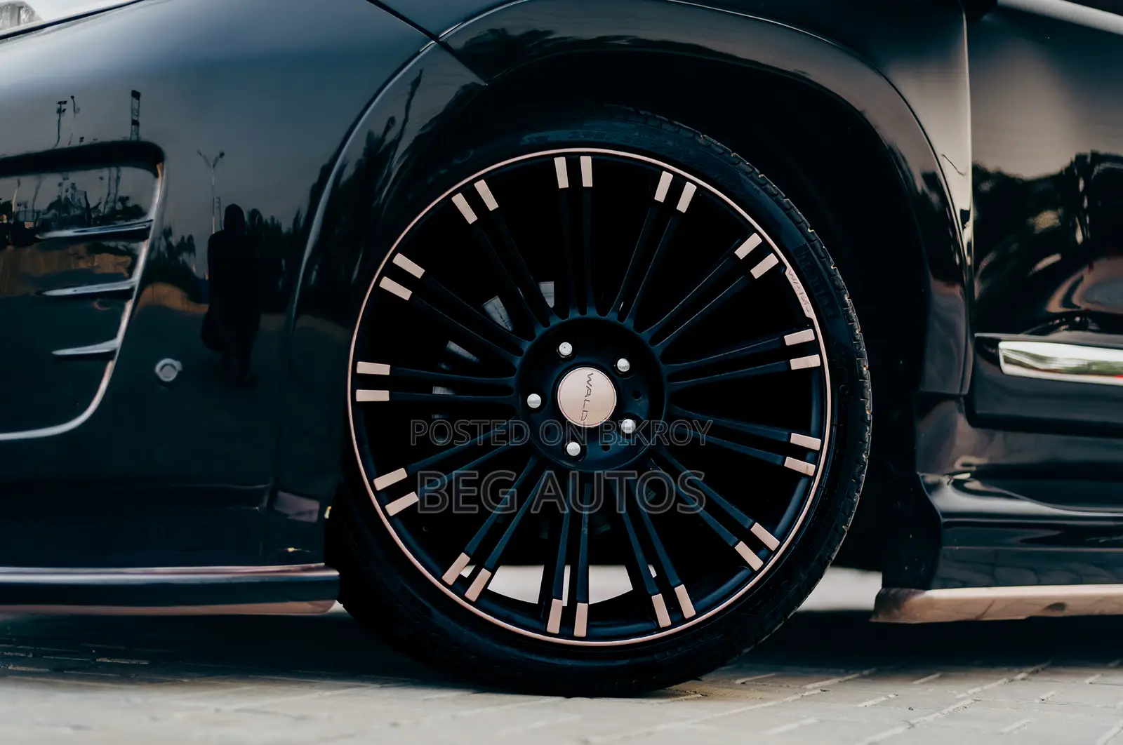Toyota Land Cruiser 4.6 V8 ZX 2013 Black