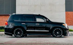 Toyota Land Cruiser 4.6 V8 ZX 2013 Black