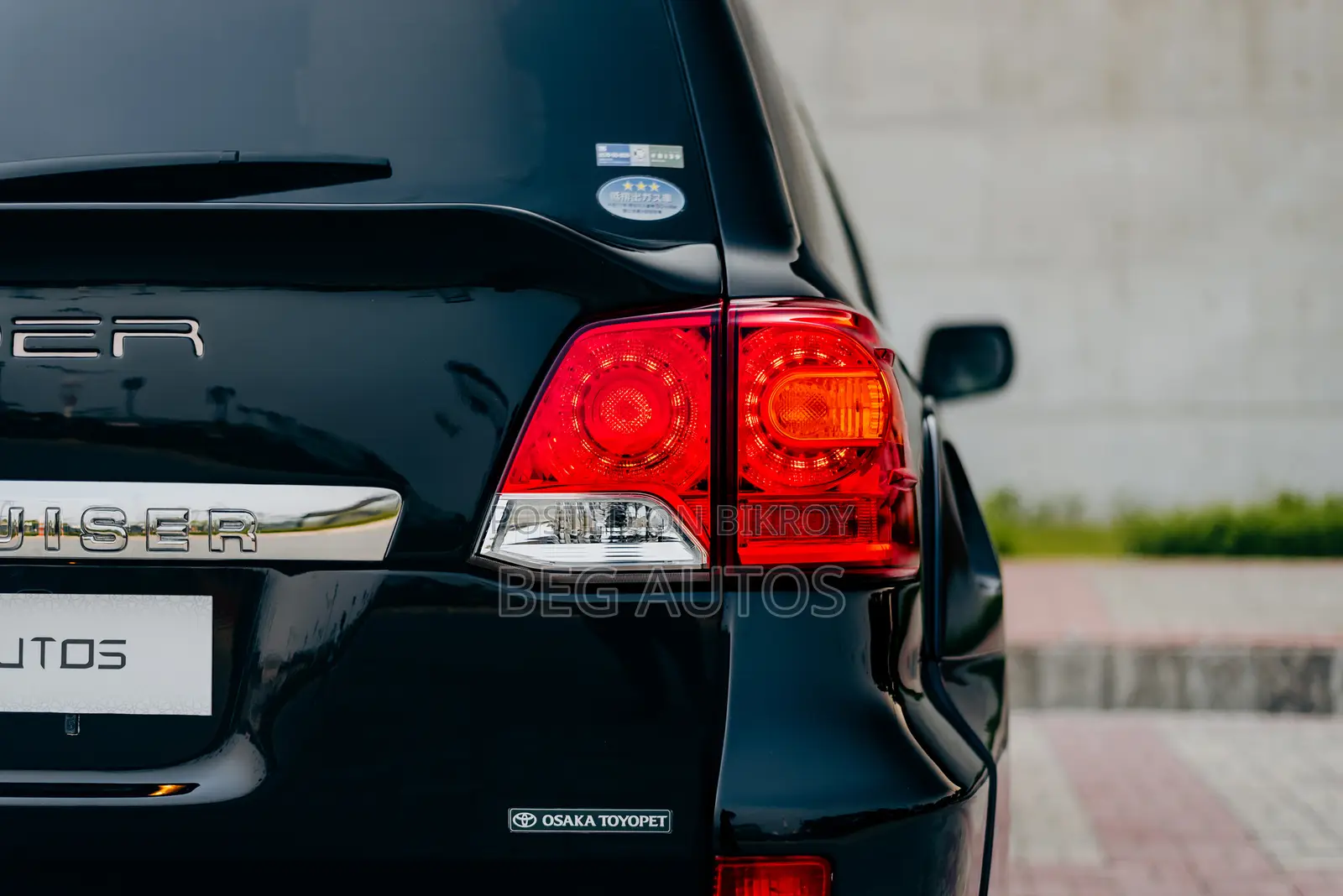 Toyota Land Cruiser 4.6 V8 ZX 2013 Black