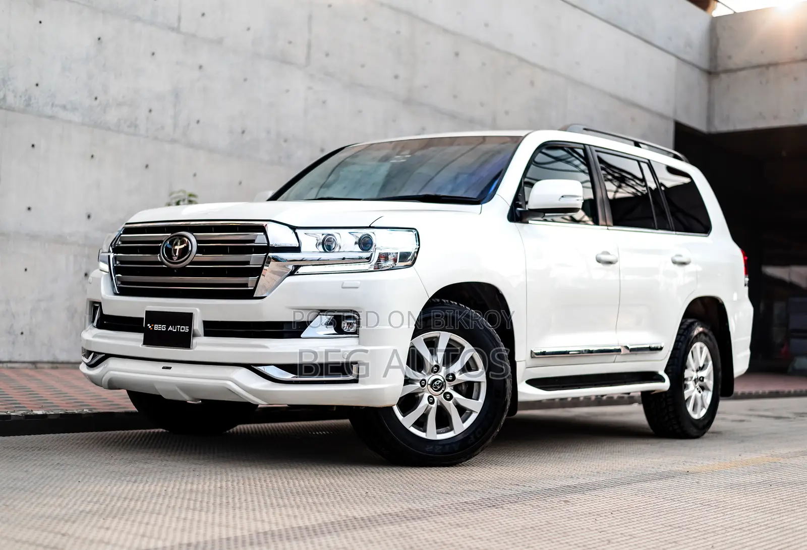 Toyota Land Cruiser 4.5 V8 TD 2016 Pearl