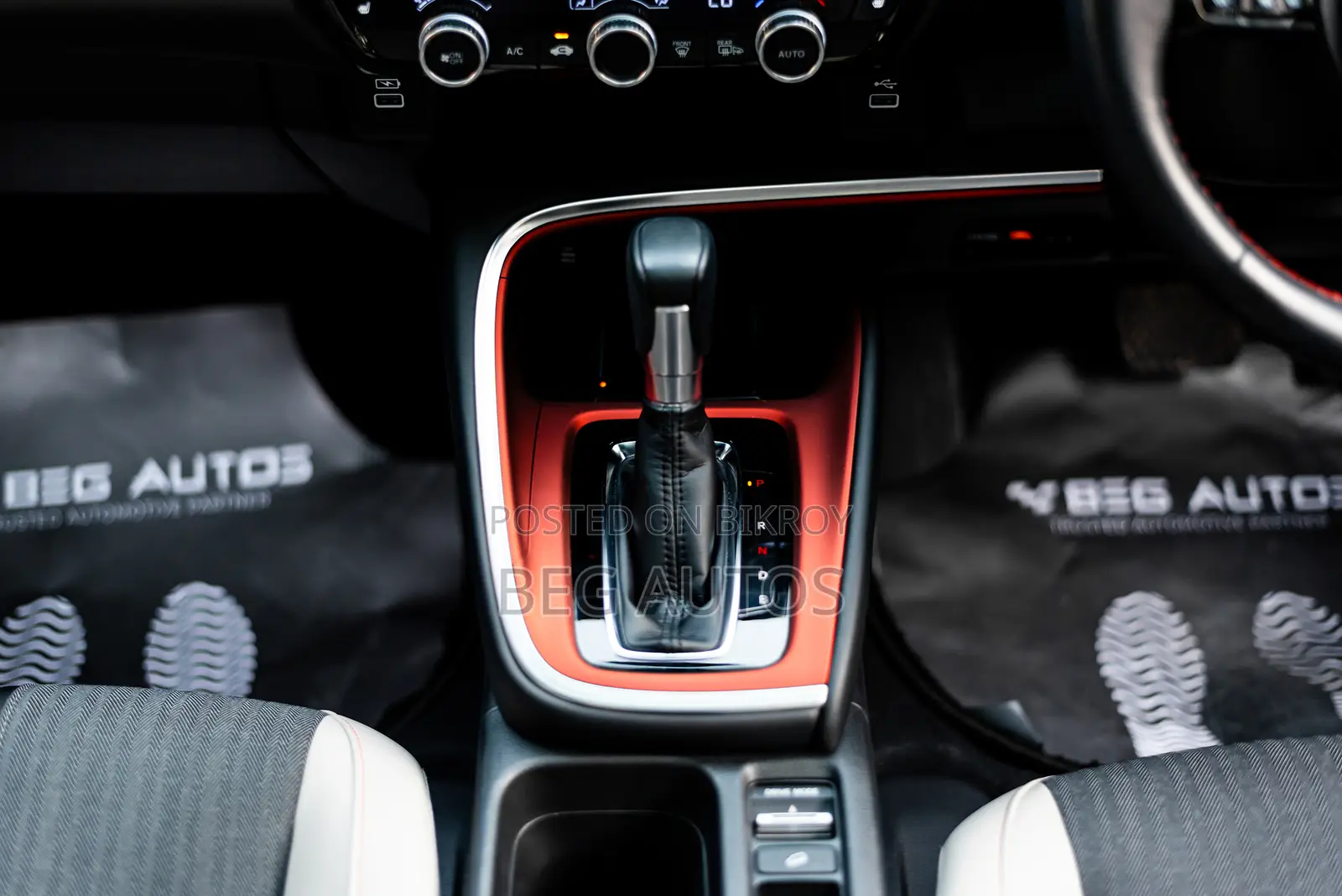 Honda Vezel 1.5 Hybrid 2WD 2021 Blue