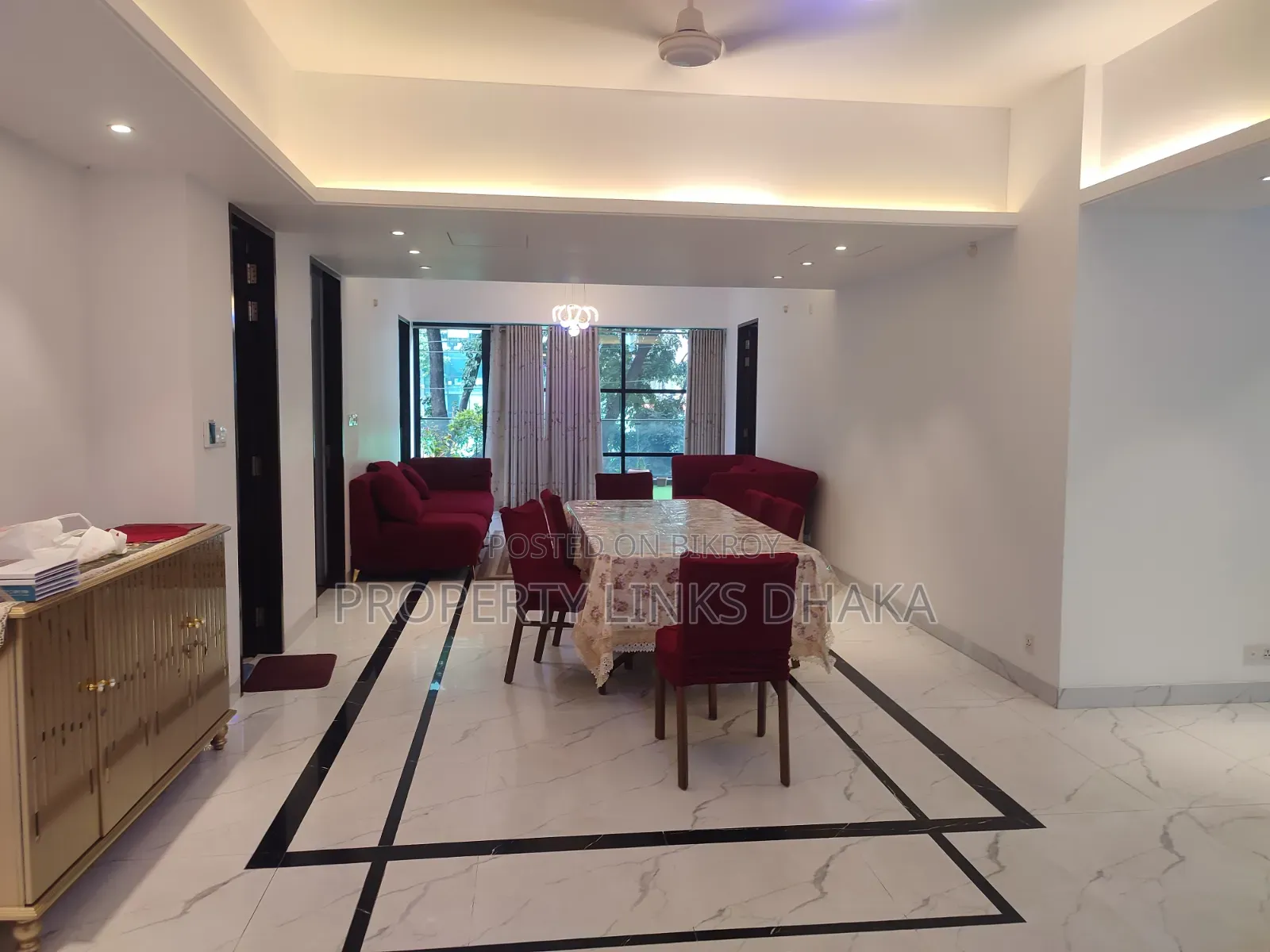 গুলশানে ভাড়ার জন্য ফার্নিশড ৩ বেডরুমের অ্যাপার্টমেন্ট