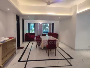 গুলশানে ভাড়ার জন্য ফার্নিশড ৩ বেডরুমের অ্যাপার্টমেন্ট