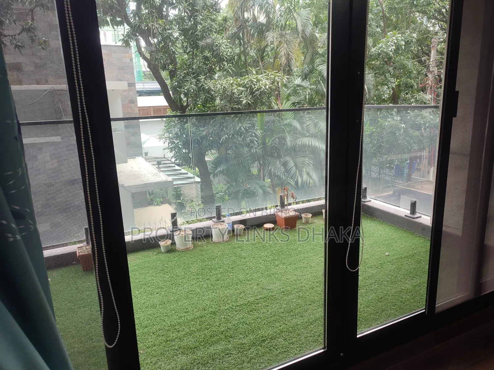 গুলশানে ভাড়ার জন্য ফার্নিশড ৩ বেডরুমের অ্যাপার্টমেন্ট
