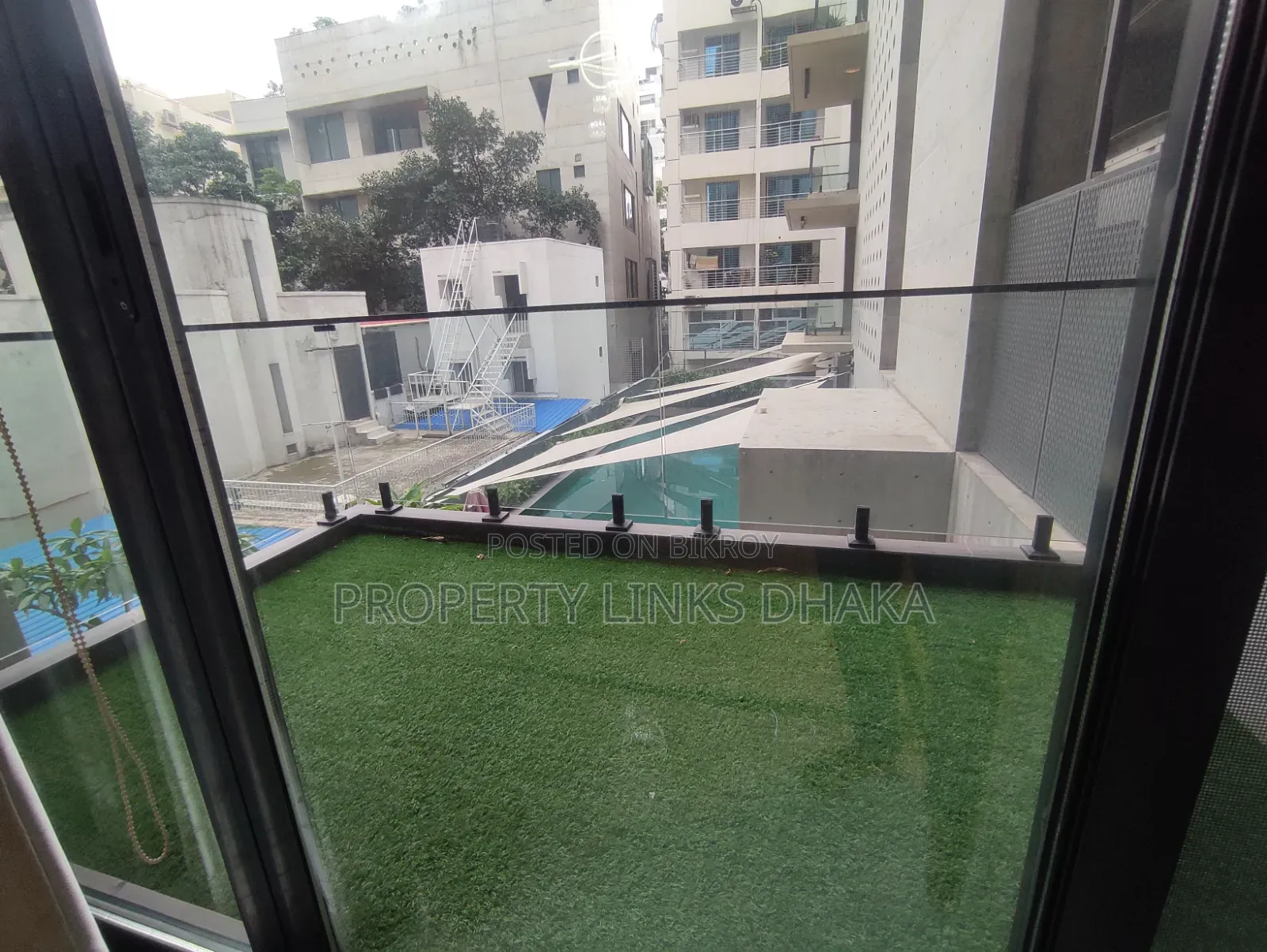 গুলশানে ভাড়ার জন্য ফার্নিশড ৩ বেডরুমের অ্যাপার্টমেন্ট