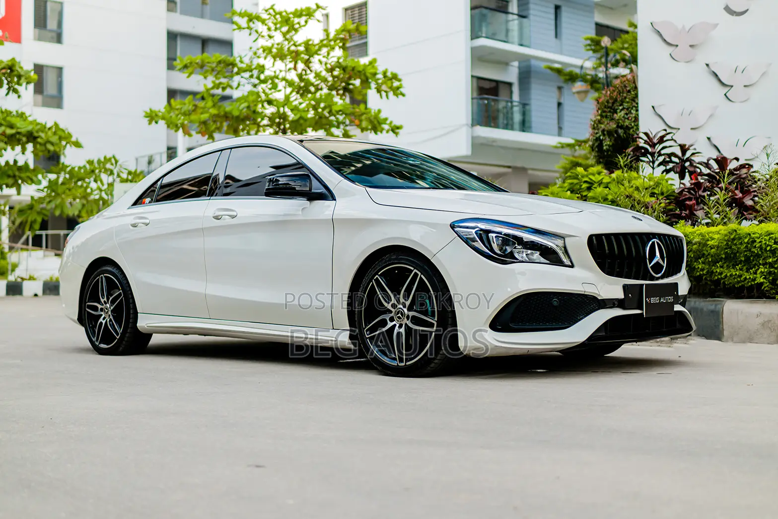 Mercedes-Benz CLA-Class CLA 180 Sedan 2018 White
