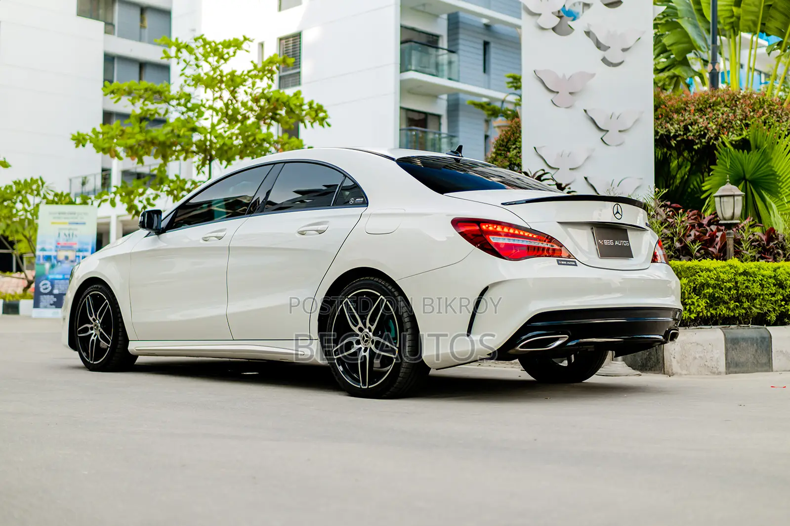 Mercedes-Benz CLA-Class CLA 180 Sedan 2018 White