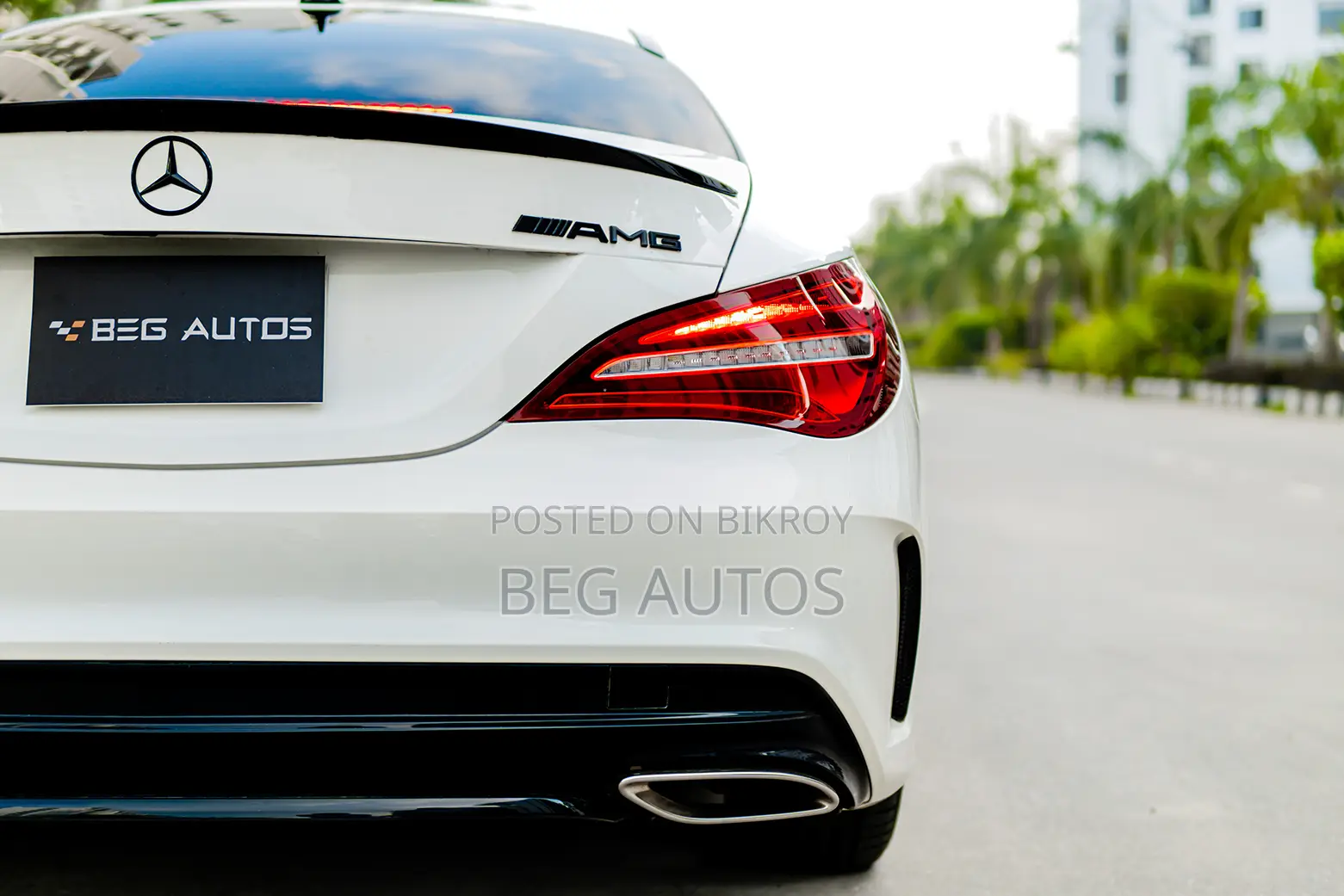 Mercedes-Benz CLA-Class CLA 180 Sedan 2018 White