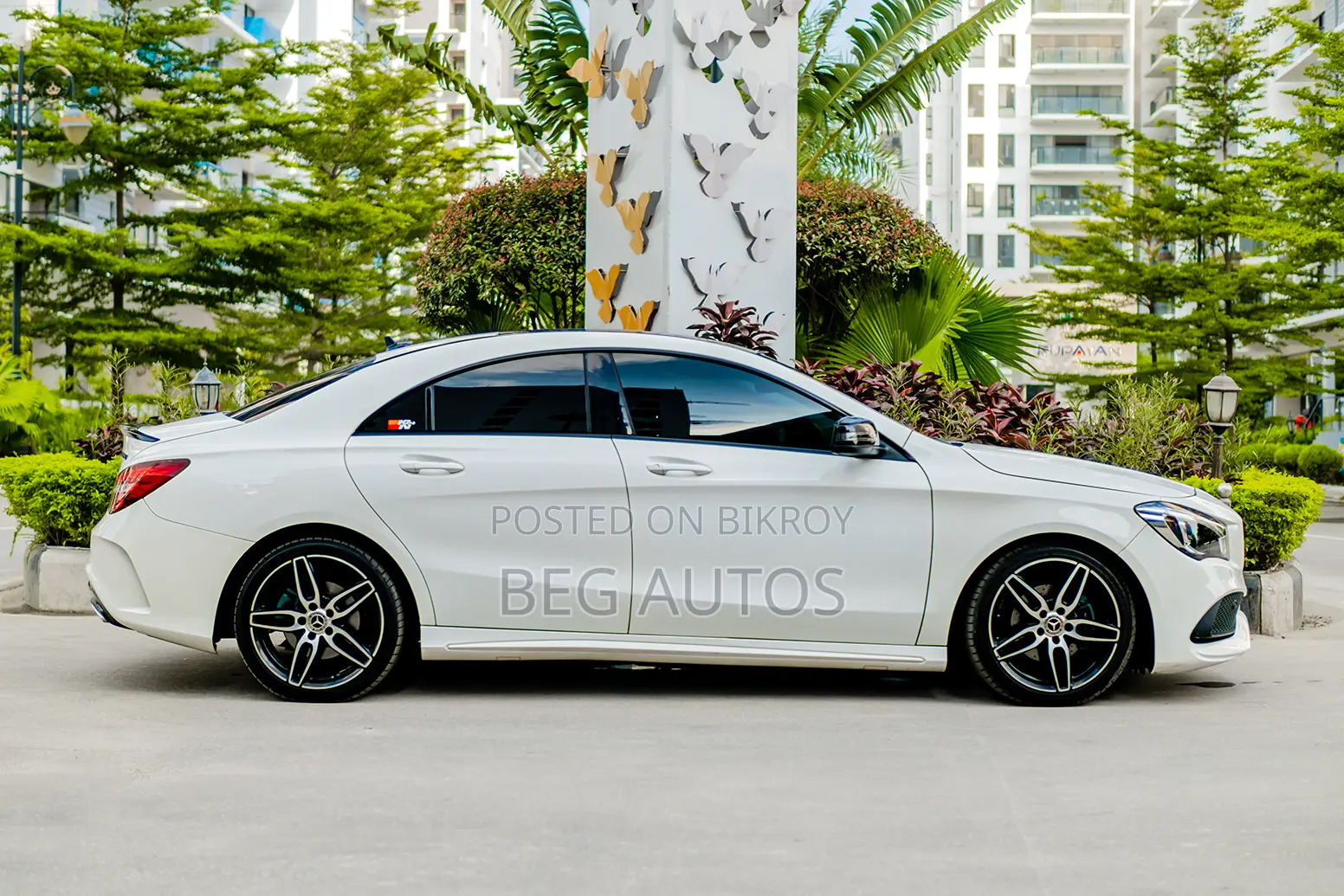 Mercedes-Benz CLA-Class CLA 180 Sedan 2018 White