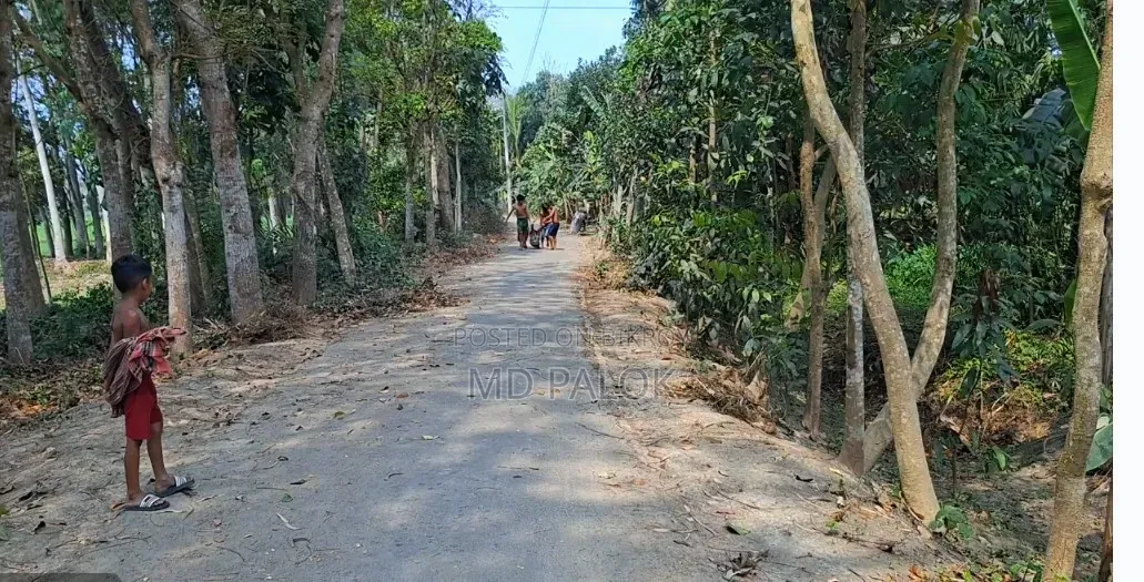 শিশুপার্ক সহ জমি বিক্রয় হবে