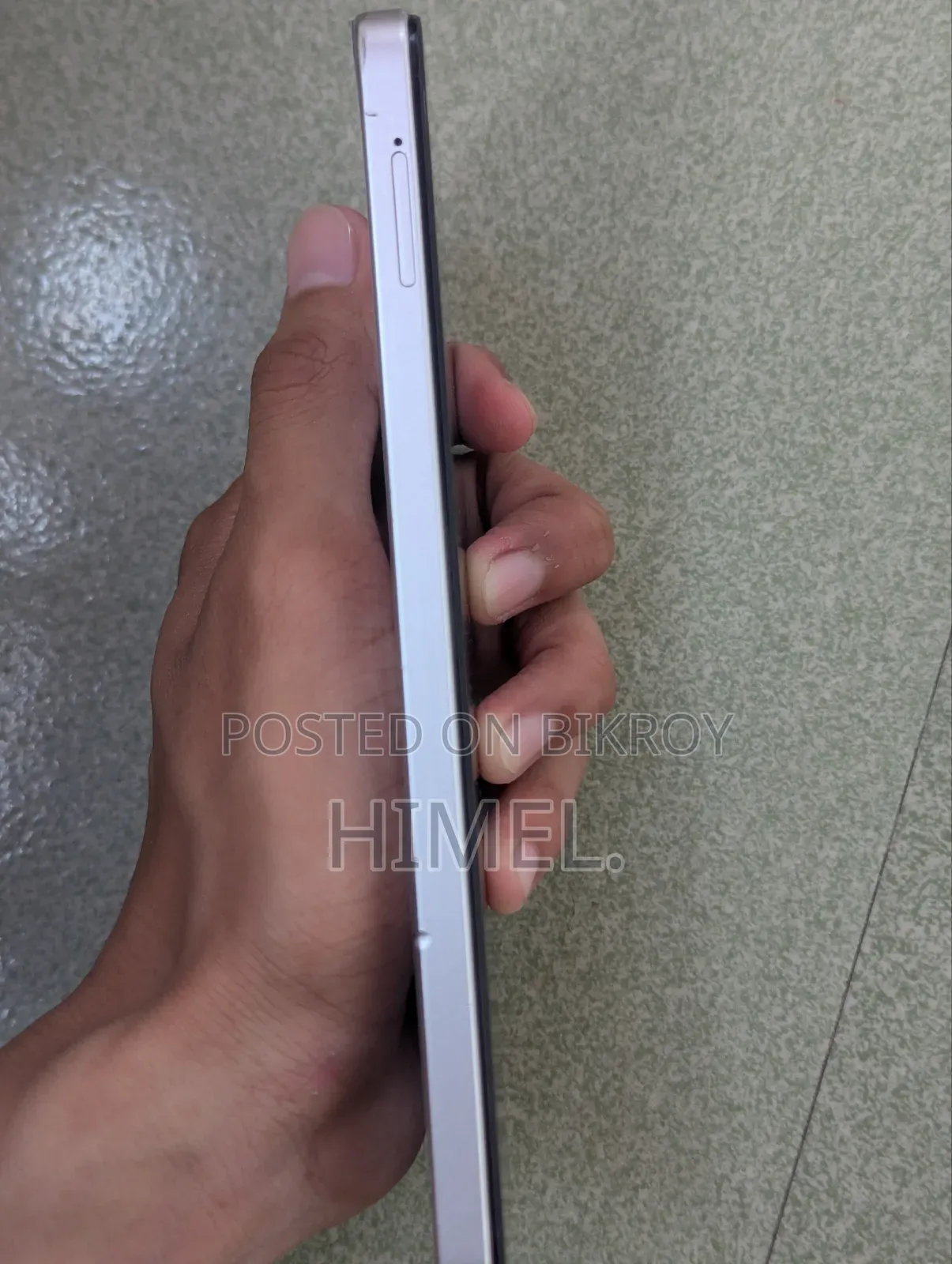ভিভো ওয়াই১৯এস প্রো ১২৮ জিবি হোয়াইট