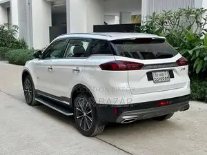 Proton X70 2021 Pearl
