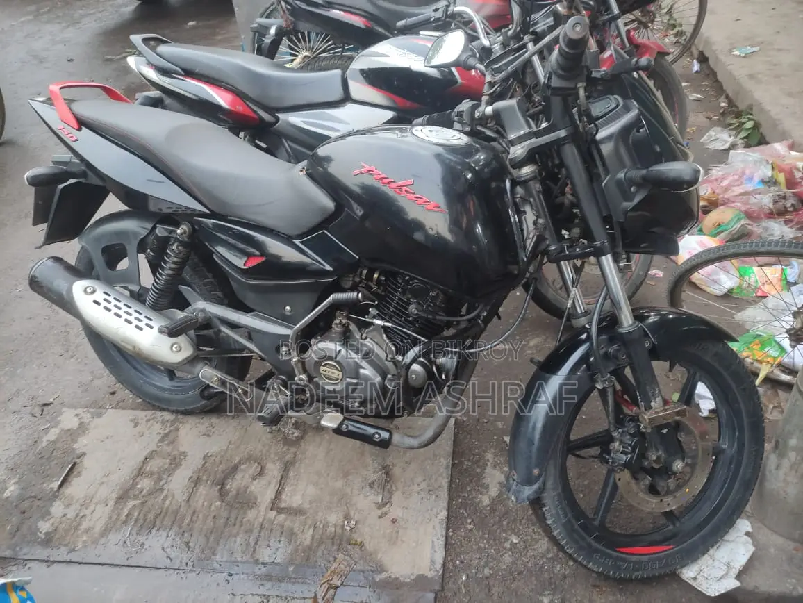 Bajaj Pulsar 150 2019 Black