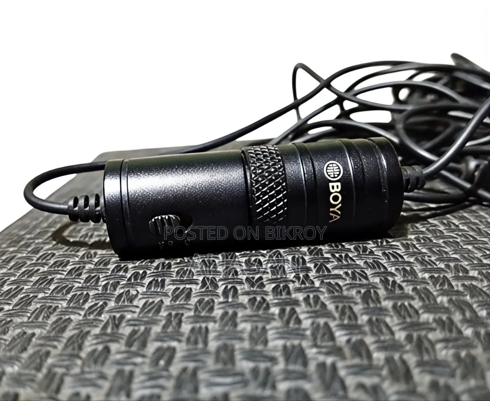 Microphone