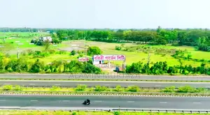 মাত্র ১ লক্ষ্য টাকায় দোকান বুকিং