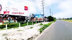 মাত্র ১ লক্ষ্য টাকায় দোকান বুকিং