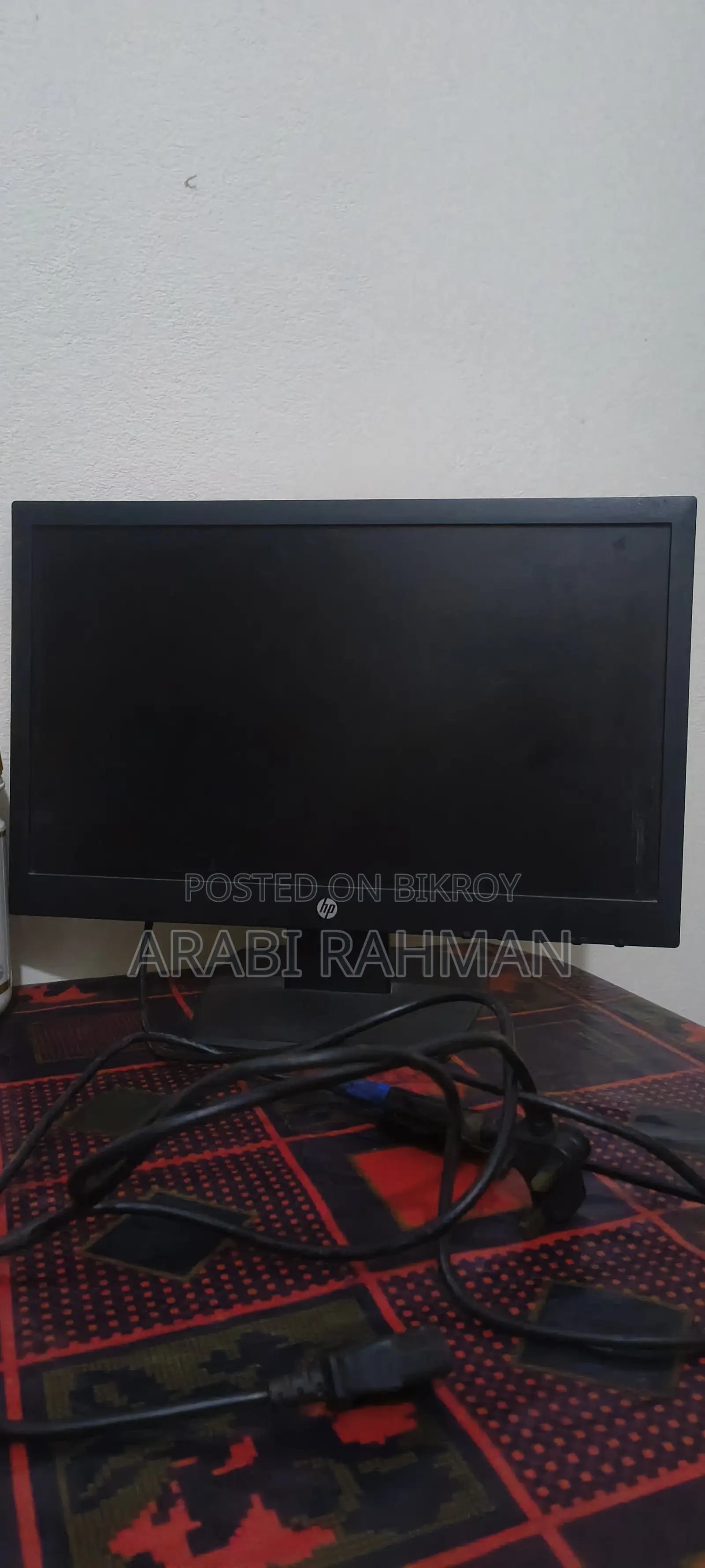 Hp ১৯" মনিটর
