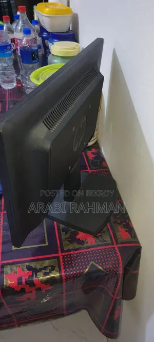Hp ১৯" মনিটর