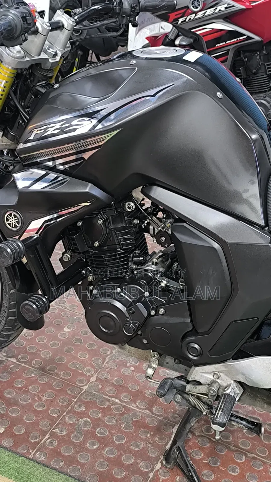 Yamaha FZ6 2024 Black