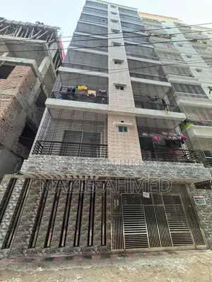 ৩ বেডরুমের অ্যাপার্টমেন্ট ইসিবি চত্বরে বিক্রয়ের জন্য