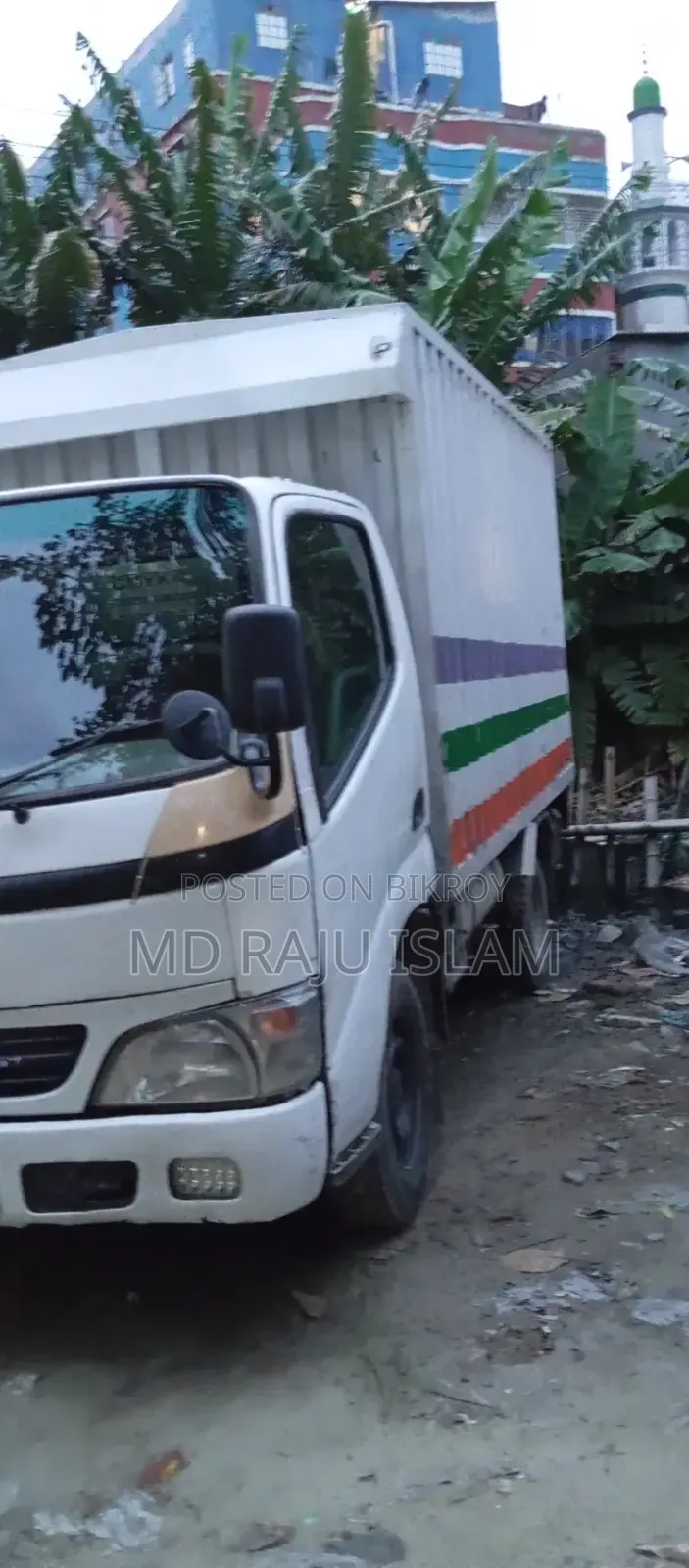 Toyota Dyna 2004 White