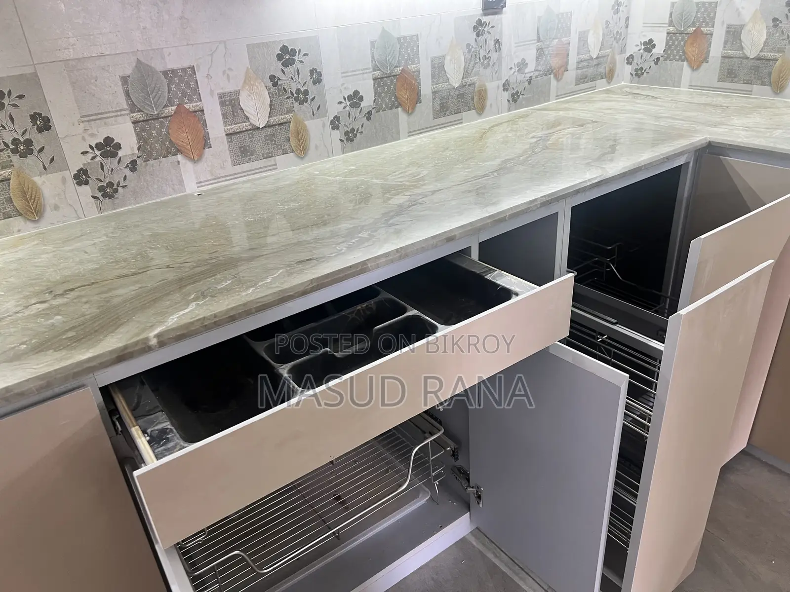 3-Bedroom Apartment in Edison, Basundhara for Rent