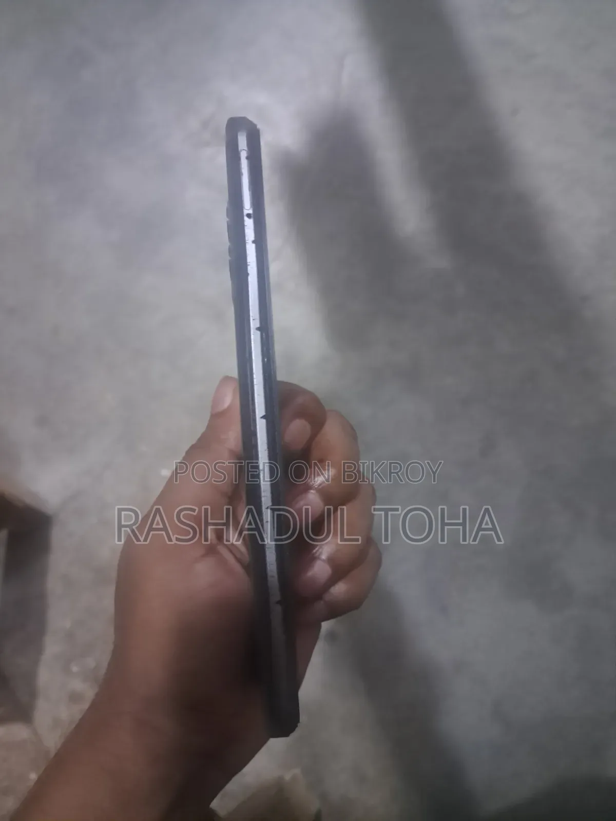 রিয়েলমি ৭ (এশিয়া) ১২৮ জিবি ব্ল্যাক