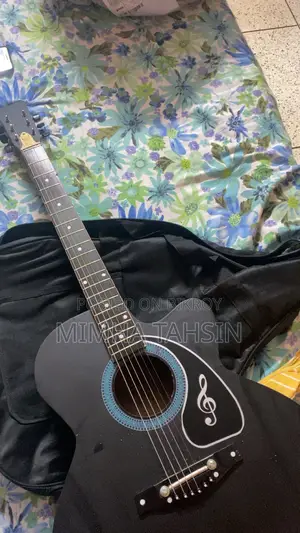 Acoustic Guitar With Bag, Pick, Strings