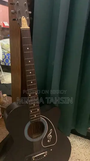 Acoustic Guitar With Bag, Pick, Strings