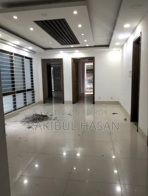 গুলশানে ২৬০০ বর্গফুট অফিস ভাড়া