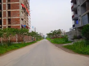 Bashundhara N Block-এ প্রিমিয়াম দক্ষিণমুখী ৩ কাঠার প্লট বিক্রি হবে