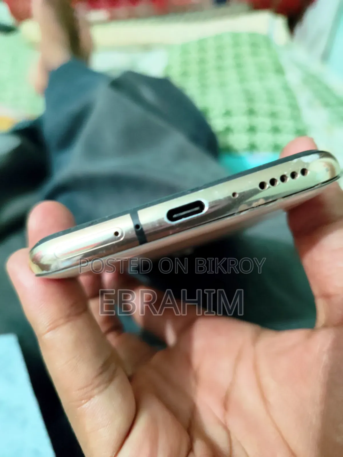 ওয়ানপ্লাস ৭ প্রো ২৫৬ জিবি গোল্ড